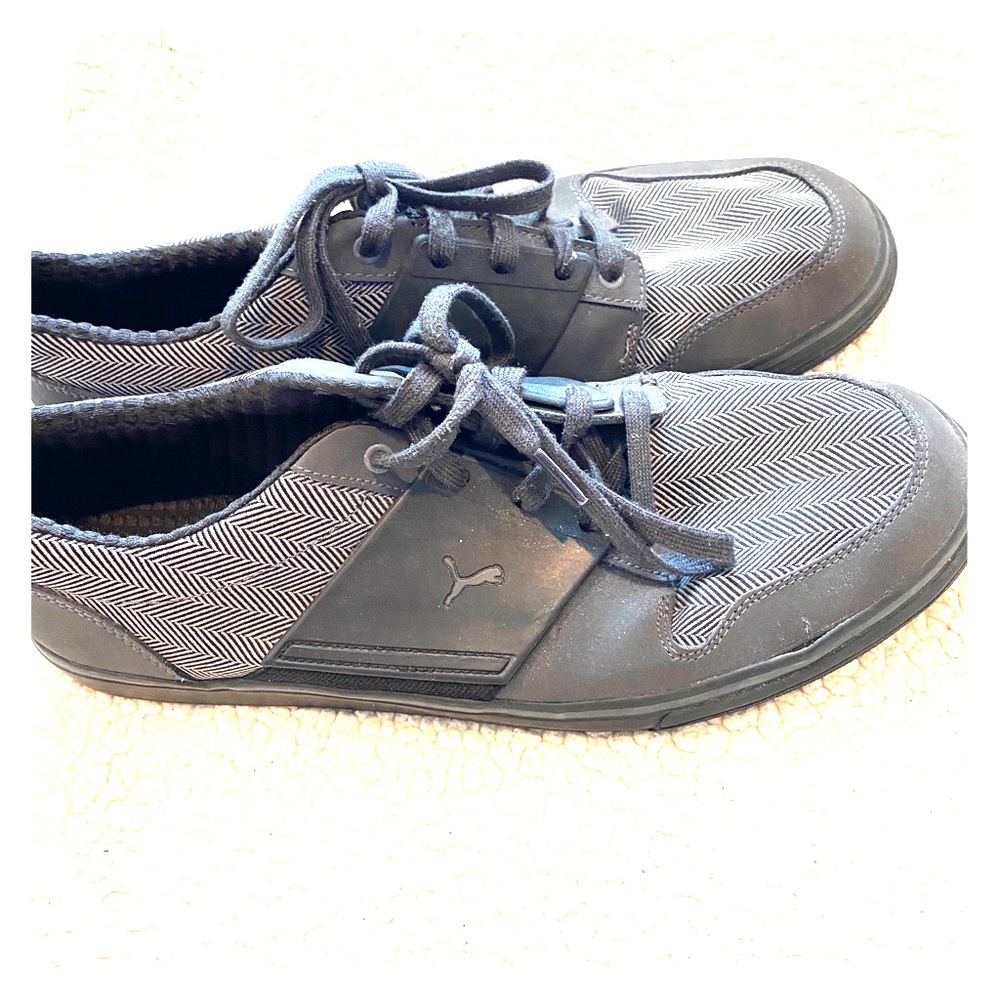 Men’s gray puma sneakers size 13